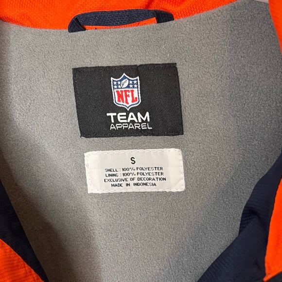 NFL Team Apparel Chicago Bears Zip Up Jacket - Unisex Size Small - Picture 3 of 4